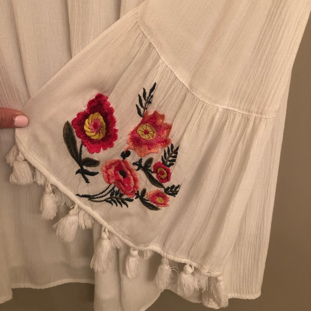 White Floral Off the Shoulder Top
